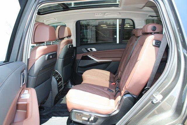 new 2026 BMW X7 car, priced at $93,185