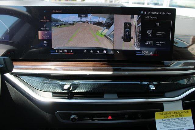 new 2026 BMW X7 car, priced at $93,185