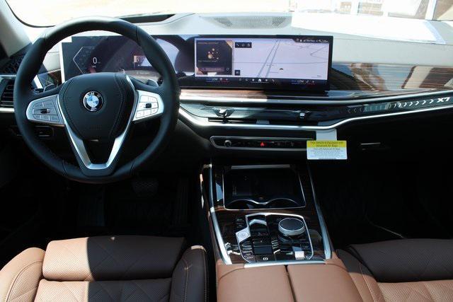new 2026 BMW X7 car, priced at $93,185