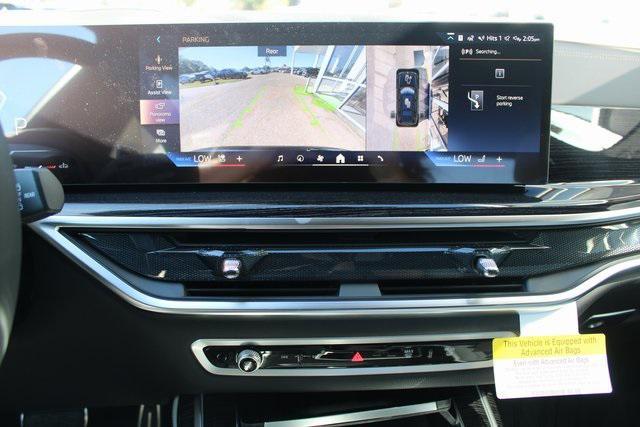 new 2026 BMW X7 car, priced at $100,785