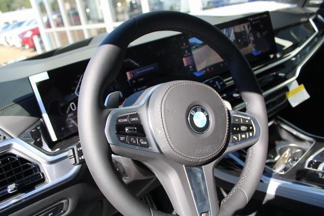 new 2026 BMW X7 car, priced at $100,785