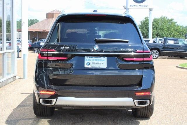 new 2025 BMW X7 car, priced at $91,170