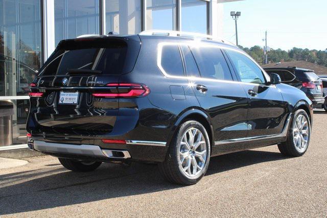 new 2025 BMW X7 car, priced at $90,265