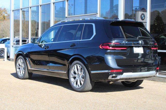 new 2025 BMW X7 car, priced at $90,265