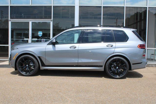 new 2026 BMW X7 car, priced at $96,085