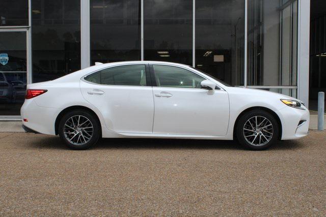 used 2016 Lexus ES 350 car, priced at $18,415
