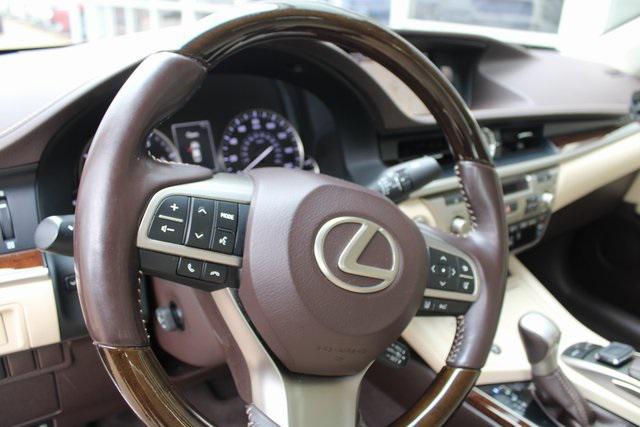 used 2016 Lexus ES 350 car, priced at $18,415