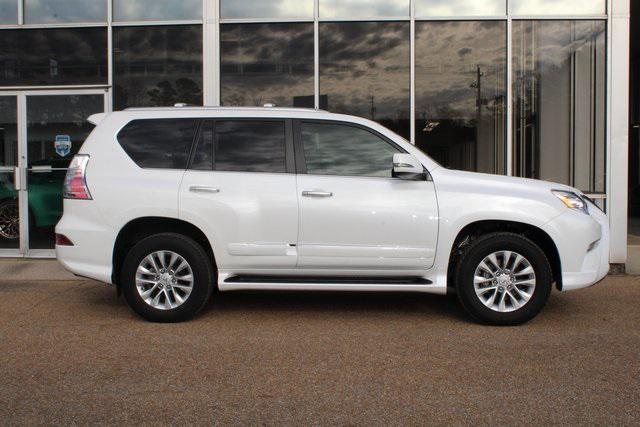 used 2018 Lexus GX 460 car, priced at $33,000