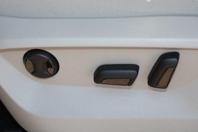 used 2025 Volkswagen Atlas car, priced at $34,110