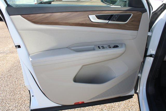 used 2025 Volkswagen Atlas car, priced at $34,110