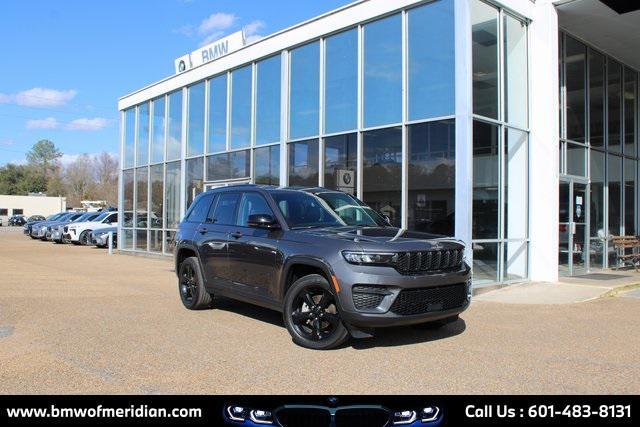 used 2022 Jeep Grand Cherokee car, priced at $34,808