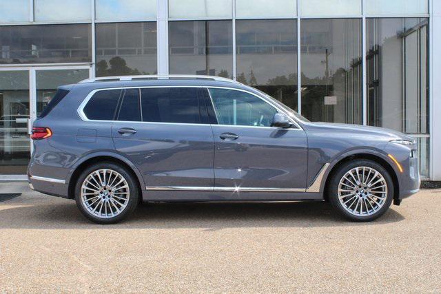 new 2026 BMW X7 car, priced at $95,035
