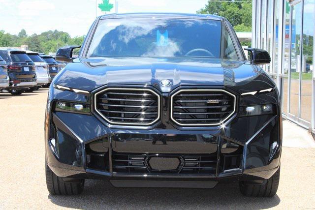 new 2025 BMW XM car, priced at $165,545