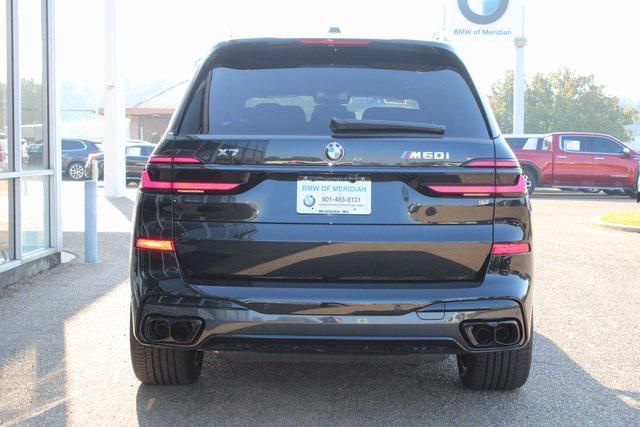 new 2025 BMW X7 car, priced at $113,220