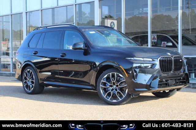 new 2025 BMW X7 car, priced at $113,220