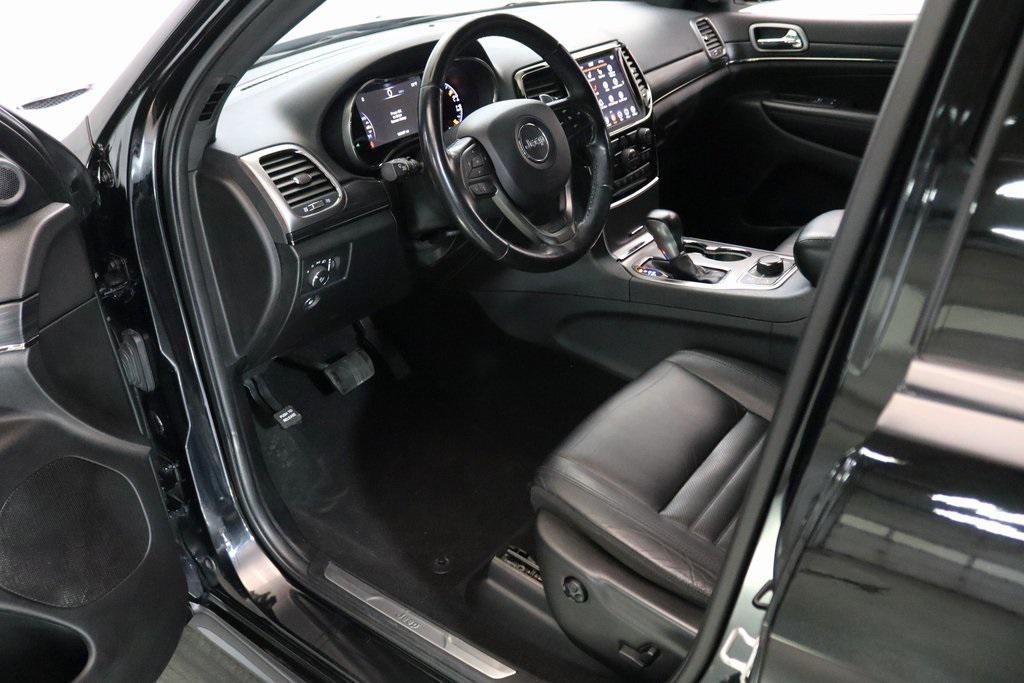 used 2020 Jeep Grand Cherokee car, priced at $17,605