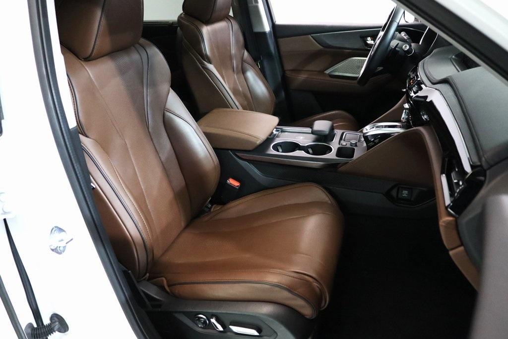 used 2022 Acura MDX car, priced at $39,950