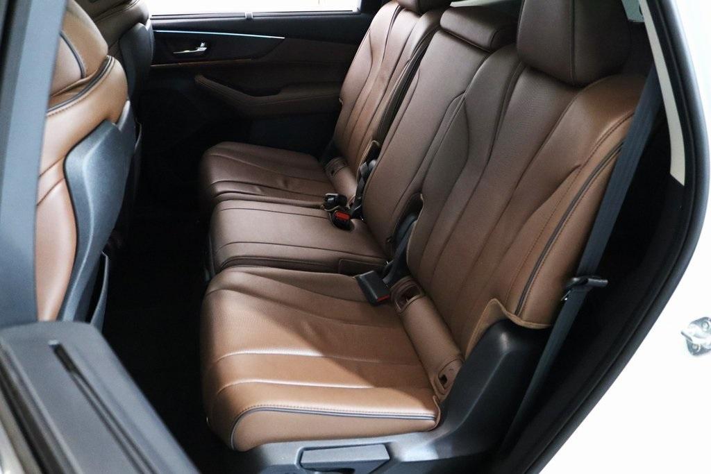 used 2022 Acura MDX car, priced at $39,950
