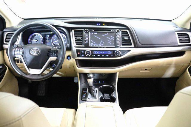 used 2016 Toyota Highlander car, priced at $17,550