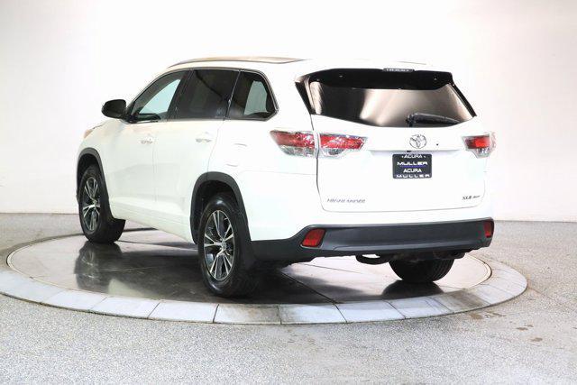 used 2016 Toyota Highlander car, priced at $17,550