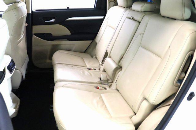 used 2016 Toyota Highlander car, priced at $17,550