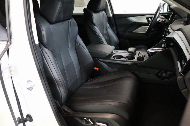 used 2023 Acura MDX car, priced at $39,980