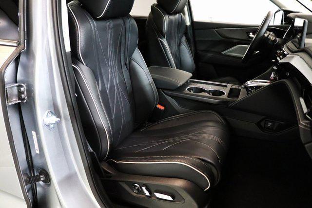 used 2025 Acura MDX car, priced at $59,750