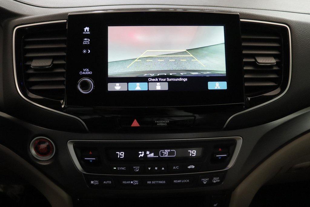 used 2021 Honda Pilot car, priced at $29,875