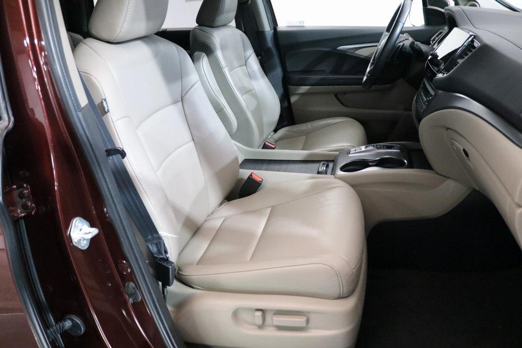 used 2021 Honda Pilot car, priced at $29,875