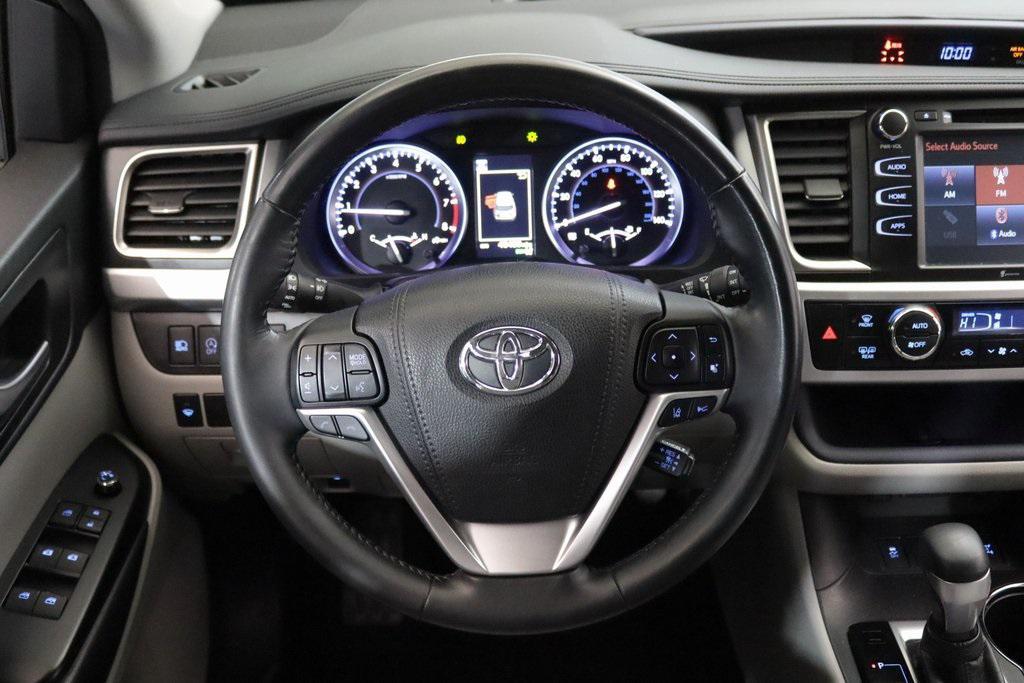 used 2018 Toyota Highlander car, priced at $28,685