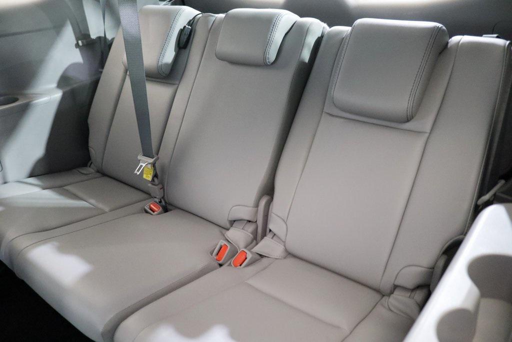 used 2018 Toyota Highlander car, priced at $28,685