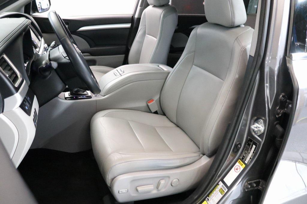 used 2018 Toyota Highlander car, priced at $28,685