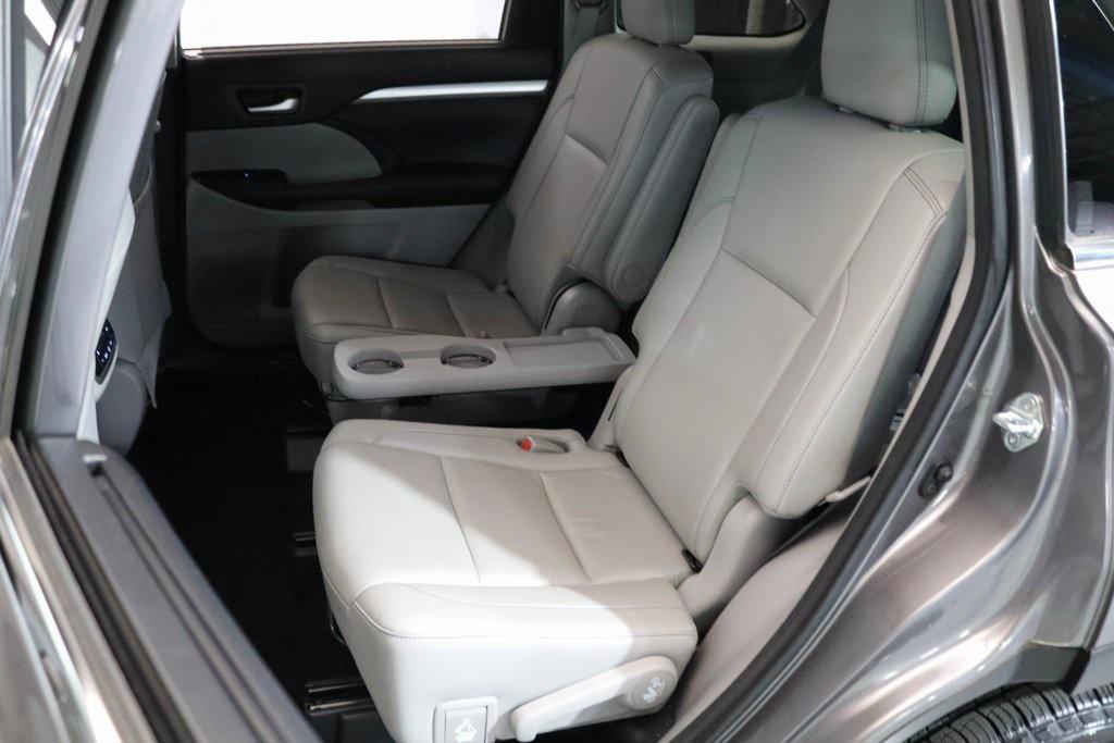 used 2018 Toyota Highlander car, priced at $28,685