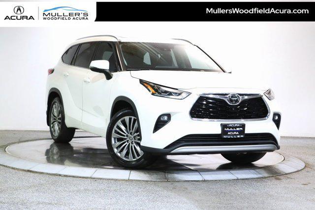 used 2021 Toyota Highlander car, priced at $39,950