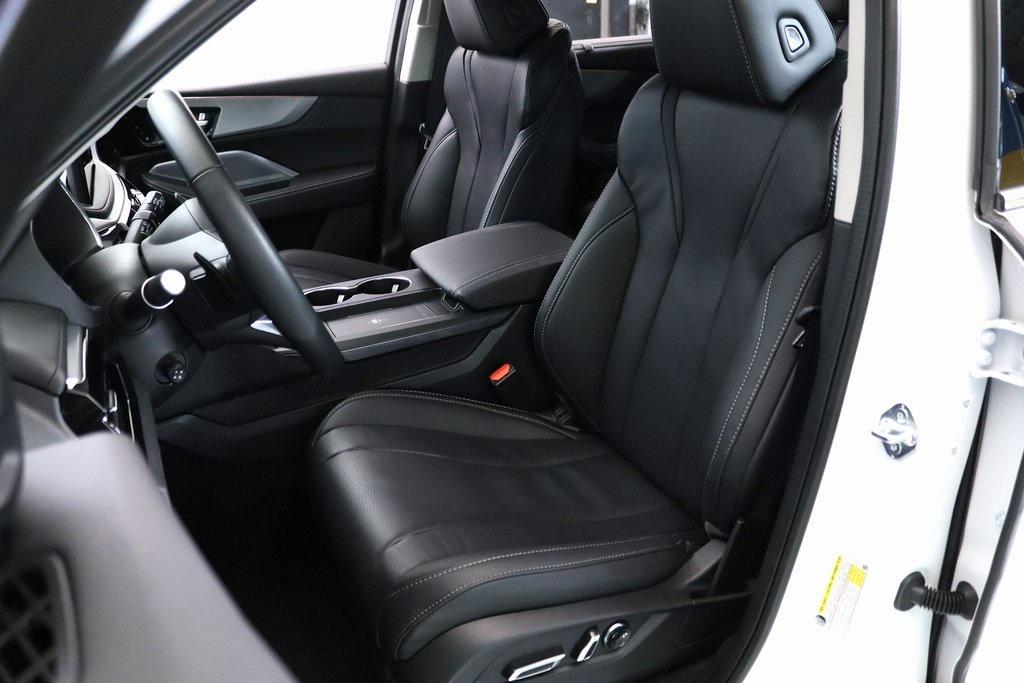 used 2026 Acura MDX car, priced at $54,950
