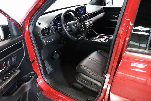 used 2025 Honda Pilot car, priced at $53,415
