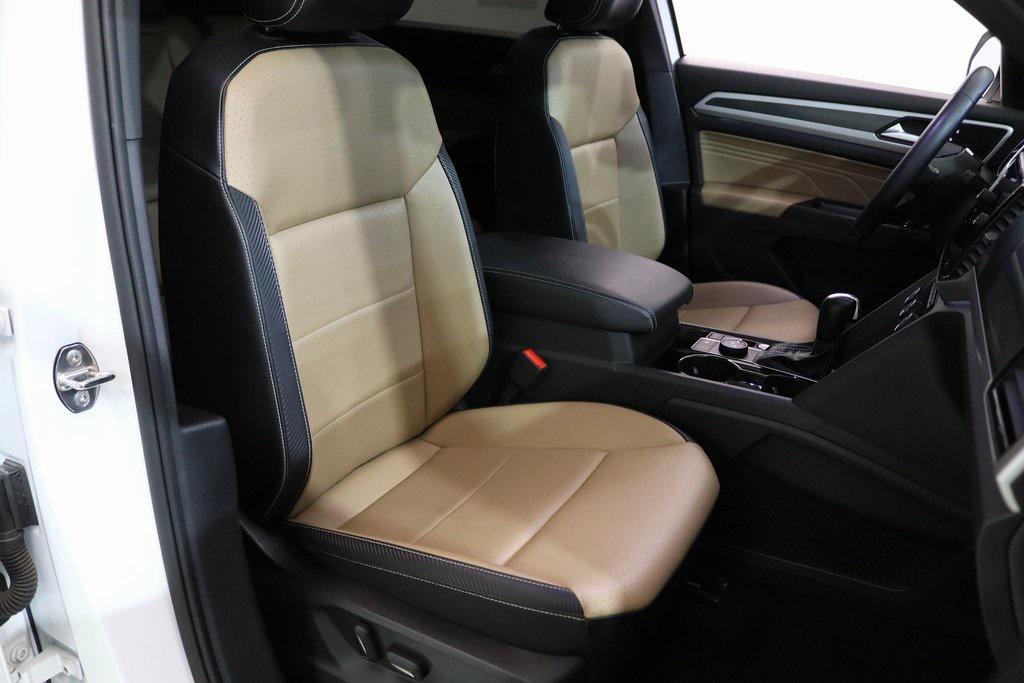 used 2021 Volkswagen Atlas Cross Sport car, priced at $24,650