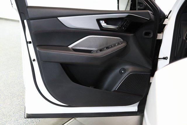 used 2023 Acura MDX car, priced at $44,395