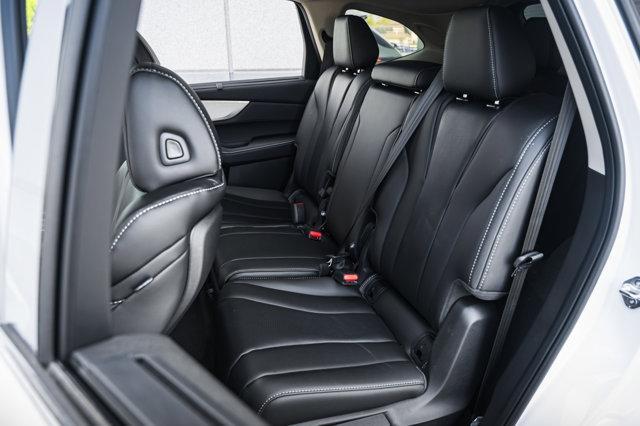 new 2025 Acura MDX car, priced at $56,711