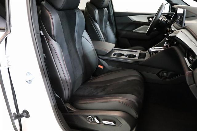 used 2025 Acura MDX car, priced at $53,975