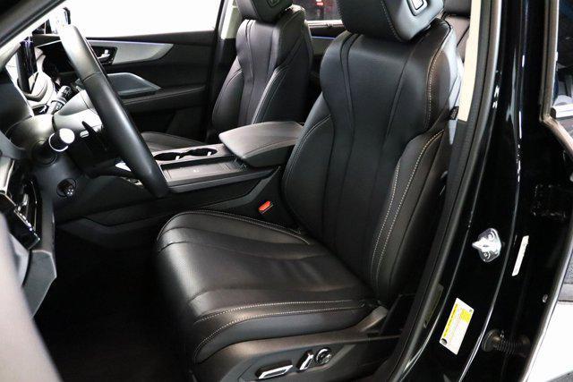 used 2025 Acura MDX car, priced at $51,895