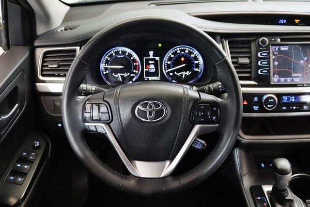 used 2015 Toyota Highlander car, priced at $18,682