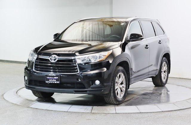 used 2015 Toyota Highlander car, priced at $18,682