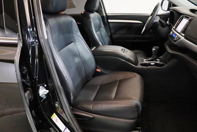 used 2015 Toyota Highlander car, priced at $18,682