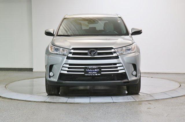 used 2018 Toyota Highlander car, priced at $28,692