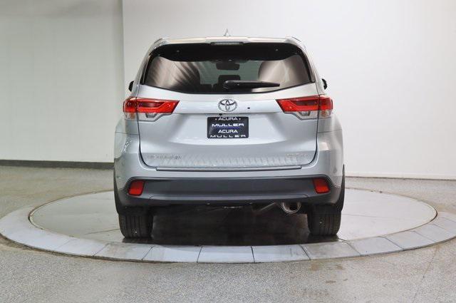 used 2018 Toyota Highlander car, priced at $28,692