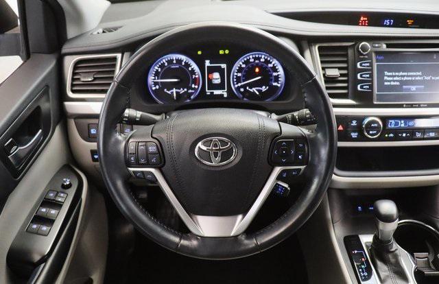 used 2018 Toyota Highlander car, priced at $28,692