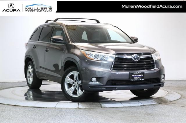 used 2015 Toyota Highlander car, priced at $20,950