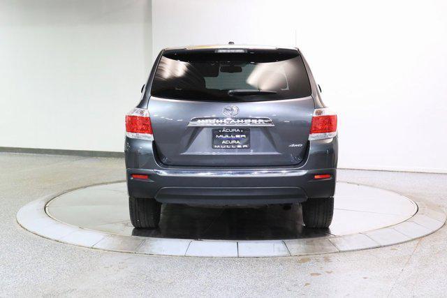 used 2012 Toyota Highlander car, priced at $13,425