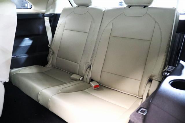 used 2020 Acura MDX car, priced at $26,303